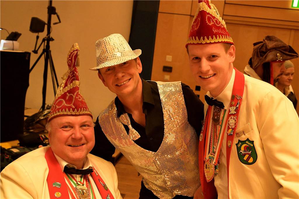 Die Kolpingsfamilie Werne feierte mit „Hol di fast“ in diesem Jahr auch 100 Jahre öffentlichen Karneval in der Stadt.