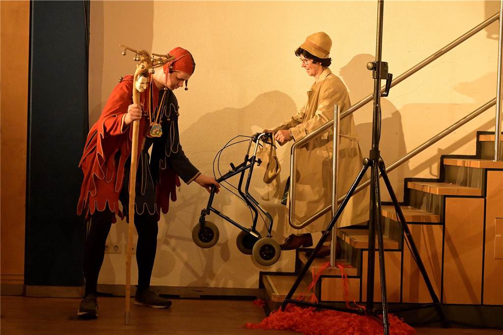 Die Kolpingsfamilie Werne feierte mit „Hol di fast“ in diesem Jahr auch 100 Jahre öffentlichen Karneval in der Stadt.
