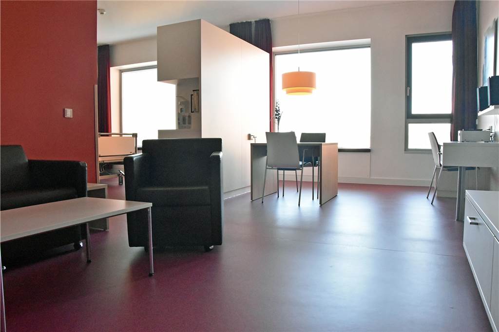 Minibar im Krankenzimmer: So luxuriös kann man in Dortmunds Kliniken liegen Die Komfortstation im St. Johannes-Hospital in der Dortmunder Innenstadt.