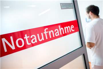 Die Krankenhäuser bereiten sich trotz Corona-Beschränkungen wie in jedem anderen Jahr auf Silvester vor.