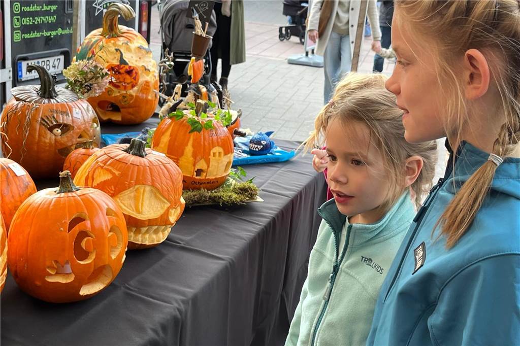 Viele Fotos vom Herbstmarkt in Ahaus: Ein Bummel durch die volle Innenstadt