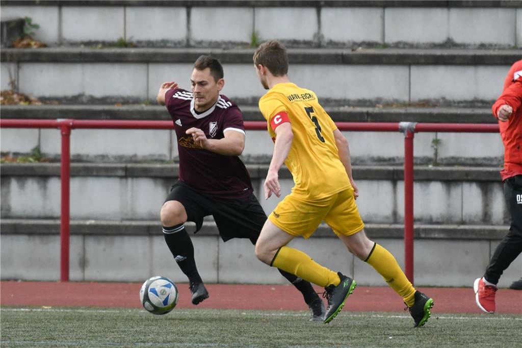 Die Kreisliga-A-Fußballer der Spielgemeinschaft Victoria/Sportfreunde haben am 13. Spieltag eine sicher geglaubte Führung aus der Hand gegeben. Drei Tore Vorsprung halfen am Ende nicht. Gegen den DSC Wanne II gab es ein 3:5.