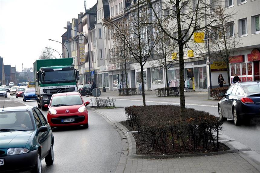 B236-Sperrung lässt Selmer Kaufleute bangen Die Kreisstraße wird ab Sommer in drei Abschnitten umgebaut.