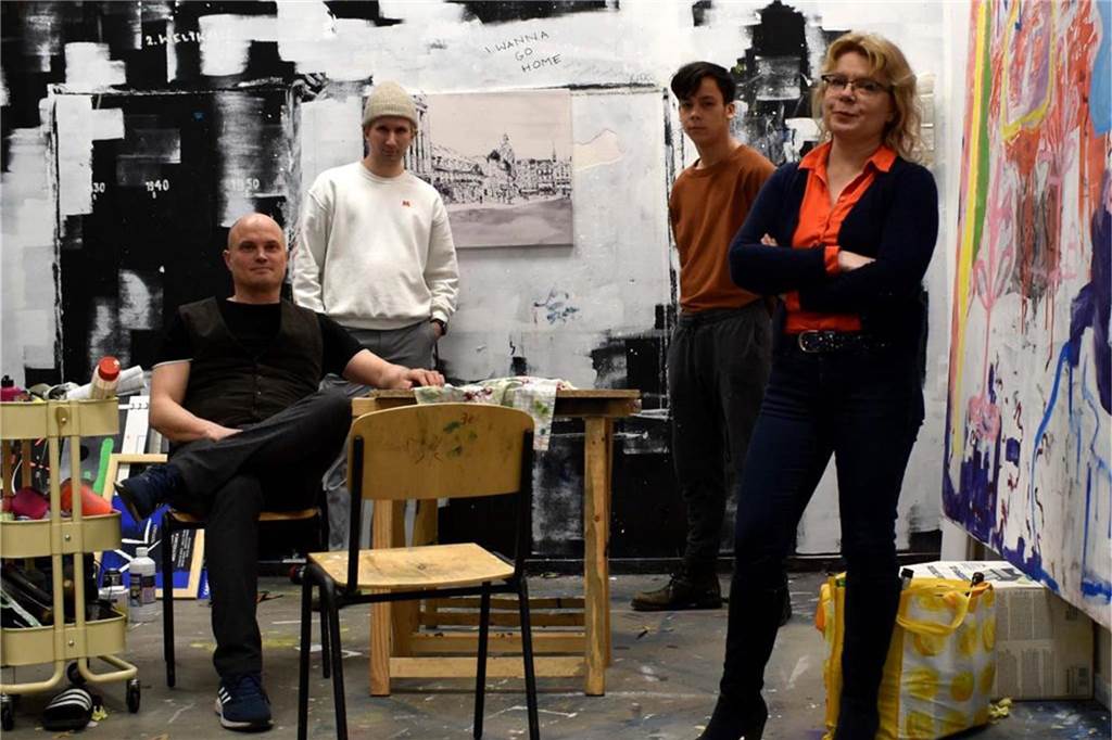 Ausstellung mit Olga Pelster aus Haltern: Auseinandersetzung mit der digitalen Revolution Künstlergruppe Übergang