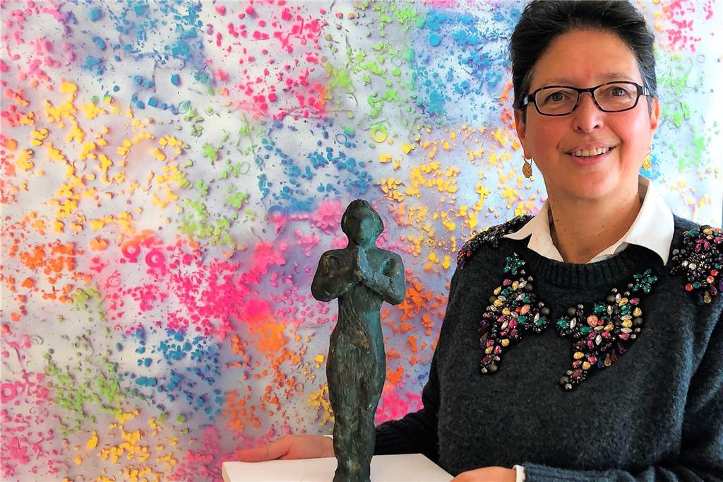 20 Jahre „Deusen-Kirche“: Hammer-Programm zum runden Geburtstag Die Künstlerin Sabine Oecking aus Dortmund-Huckarde