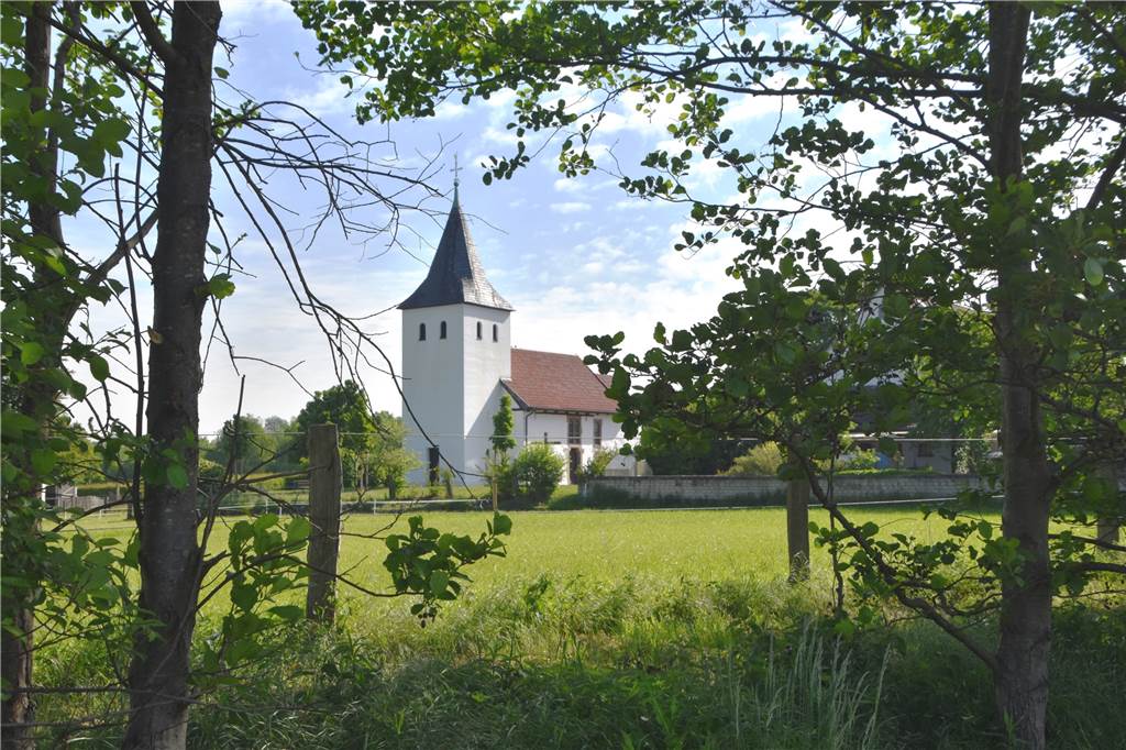 Wander-Experte empfiehlt Fünf-Halden-Tour gegen den Corona-Blues Die Laurentius-Kapelle im Waltroper Ortsteil Leveringhausen.