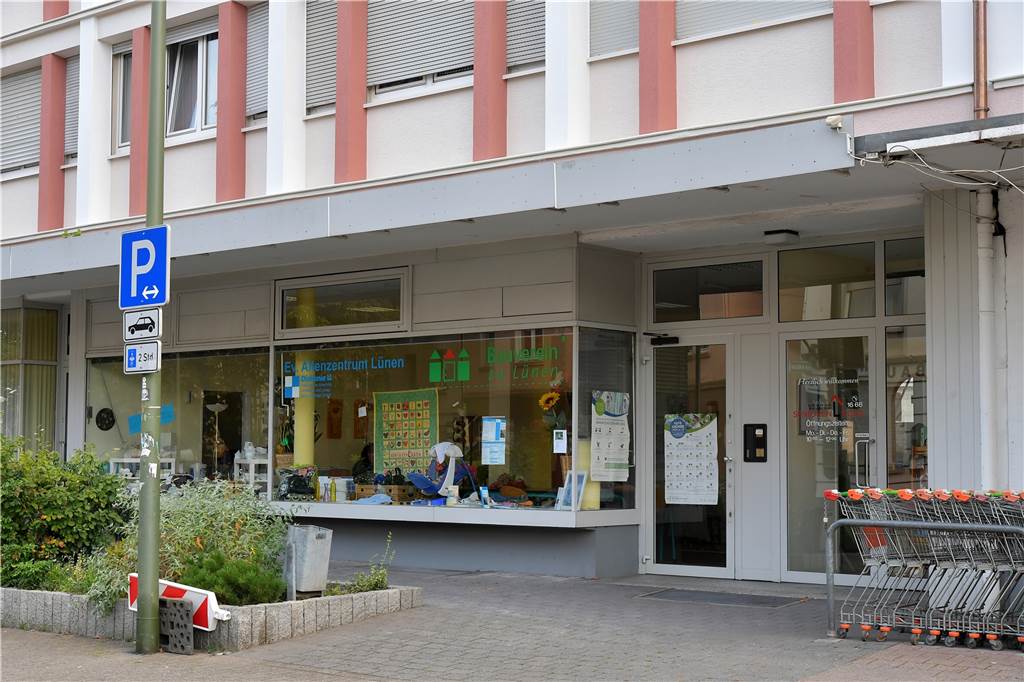 Neue Tagespflege an der Bebelstraße: Eröffnung verzögert sich Die Leiterin des Seniorenladens wird auch die neue Tagespflege leiten.