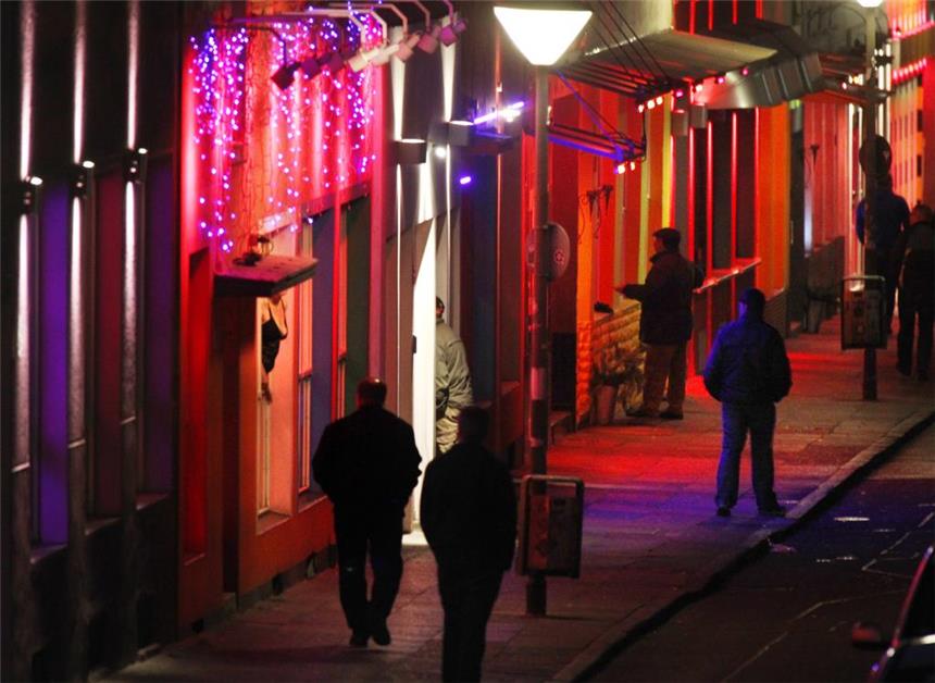 Polizei entdeckt Beute aus Köln in Dortmund Die Linienstraße in der Nordstadt, das Dortmunder Rotlichtviertel.
