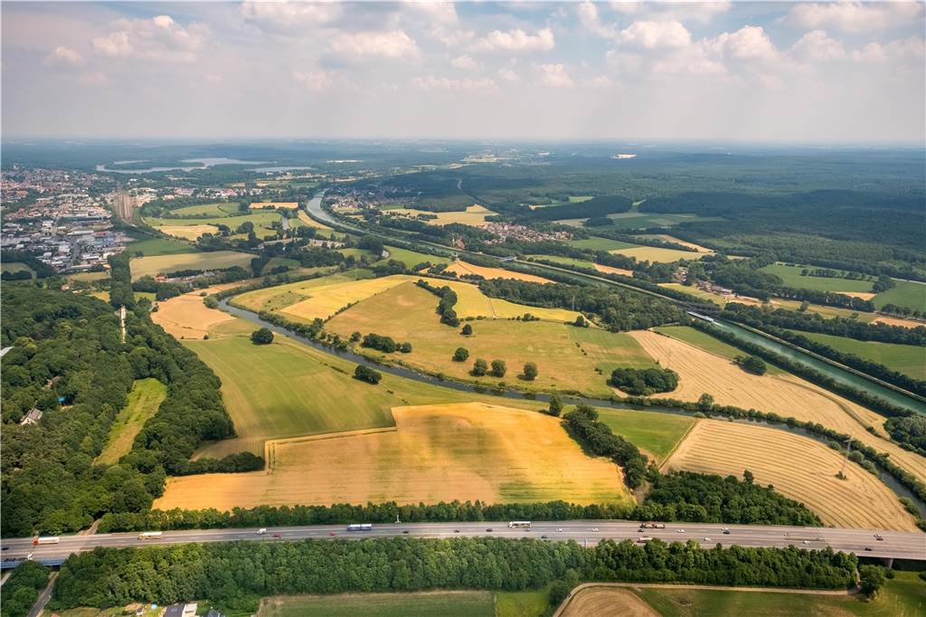 Streit um Tempolimits betrifft auch Halterns Naturschutzgebiete Die Lippeauen - hier östlich der Autobahn A 43 - zählen als Natura-2000-Gebiet (FFH-Gebiet) zur EU-weit höchsten Schutzkategorie.