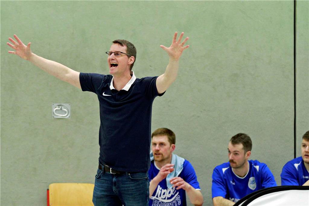 Die LippeBaskets Werne haben ihr Heimspiel gegen die Accent Baskets Salzkotten gewonnen. In der Ballspielhalle waren am Samstagabend rund 300 Zuschauer.