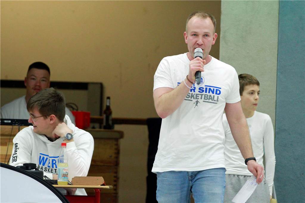 Die LippeBaskets Werne haben ihr Heimspiel gegen die Accent Baskets Salzkotten gewonnen. In der Ballspielhalle waren am Samstagabend rund 300 Zuschauer.