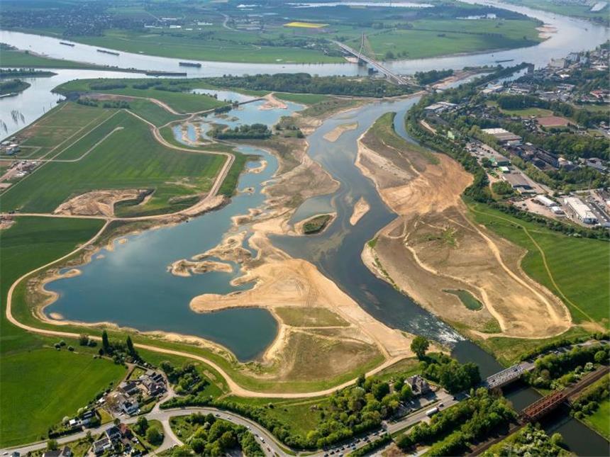 Damit die Lippe frei fließt - was geschah, was kommt Die Lippemündung in Wesel ist durch den Lippeverband verlegt worden.