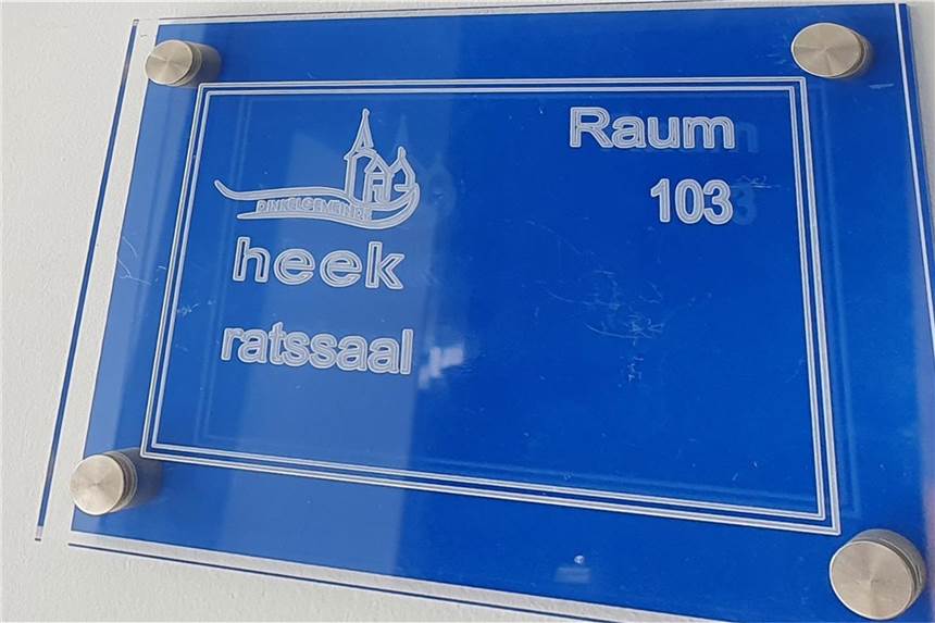 Wegen Corona: Bauausschuss und Ratssitzung im Januar fallen aus Die Lokalpolitiker aus Heek werden im Januar wegen der Coronakrise nicht mehr im Ratssaal zusammenkommen.