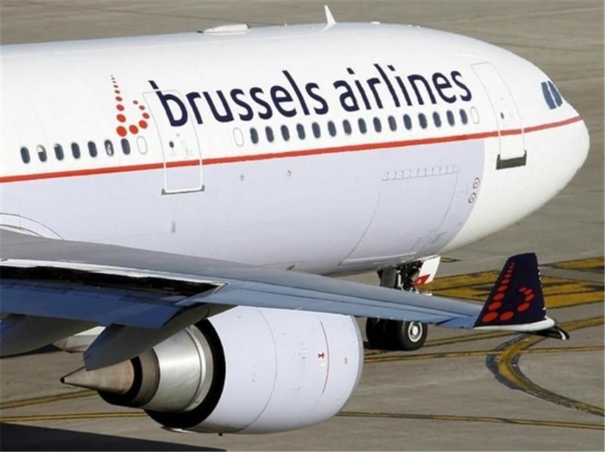 Lufthansa steigt bei Brussels Airlines ein Die Lufthansa will für 65 Millionen Euro zunächst 45 Prozent des Kapitals von Brussels Airlines übernehmen.