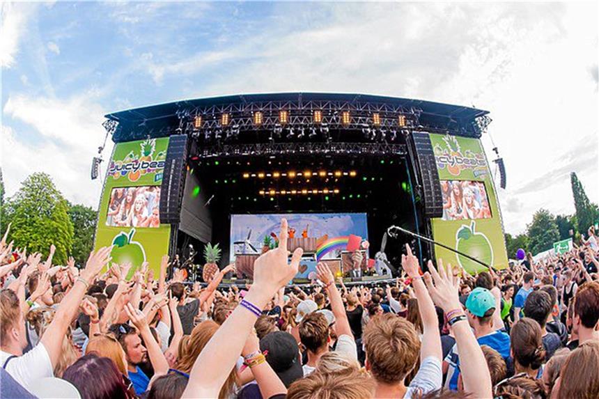 Das sind die ersten Namen für Juicy Beats 2018 Die Macher des Juicy-Beats-Festivals haben am Freitag die ersten Namen für die 23. Ausgabe am 27. und 28. Juli im Westfalenpark bekannt gegeben.