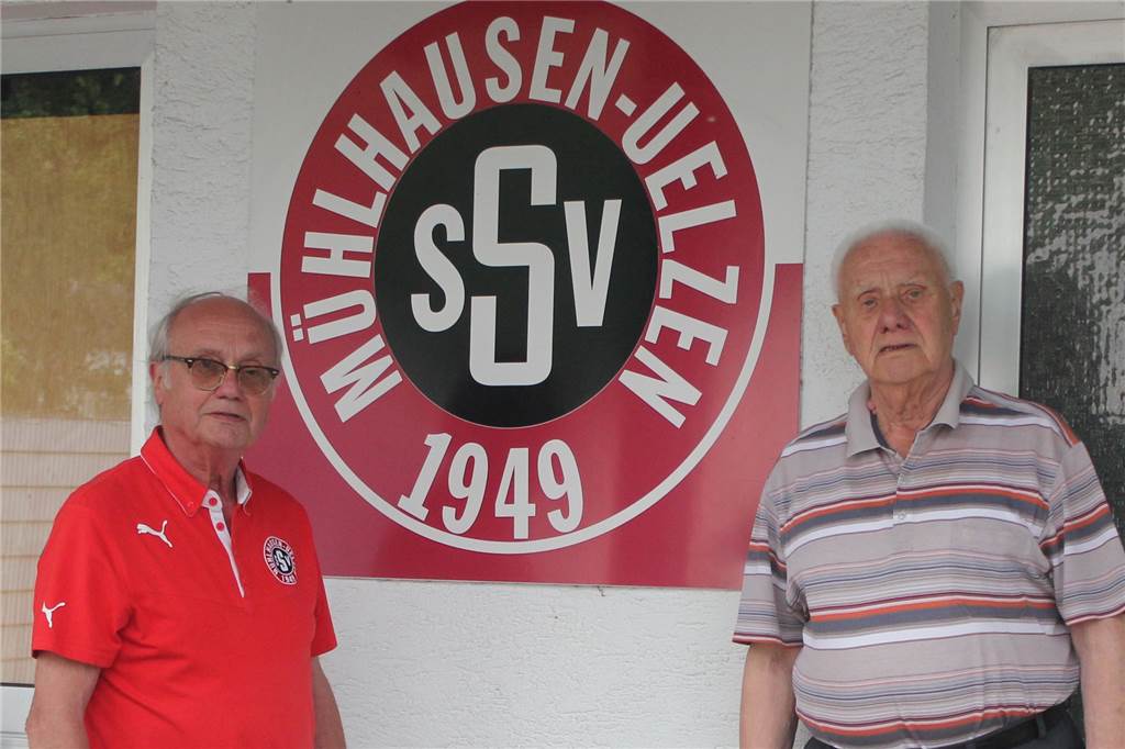 Der „Boss“ wird 90: SSV Mühlhausen ist das Lebenswerk von Franz Kampmann Die Macher des SSV Mühlhausen: Vorsitzender Heinrich und Ehrenvorsitzender Franz Kampmann (r.).