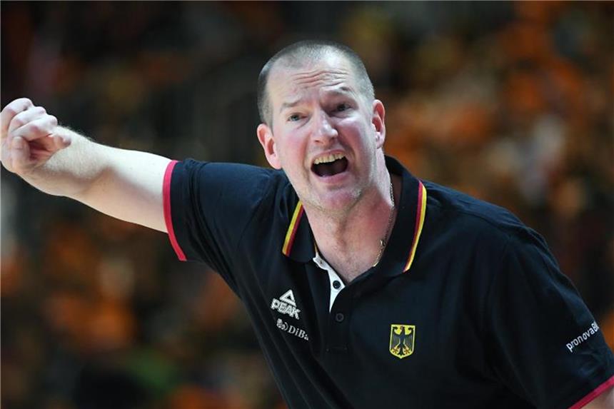 Deutsche Basketballer auf dem Weg zur WM Die Mannschaft von Bundestrainer Henrik Rödl bleibt auch im vierten Spiel ungeschlagen. Foto: Hendrik Schmidt