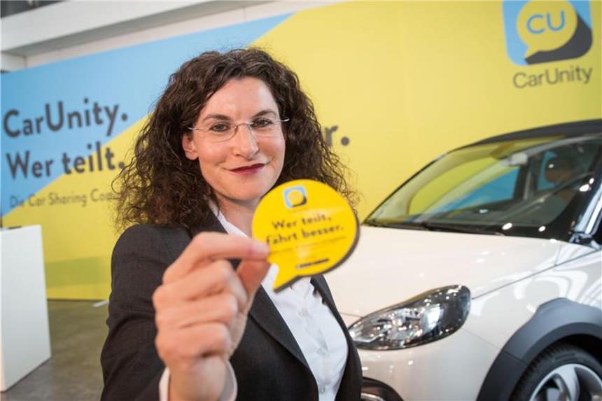 Opel-Marketingchefin Müller wechselt zu Douglas Die Marketingchefin von Opel, Tina Müller. Foto: Frank Rumpenhorst/Archiv