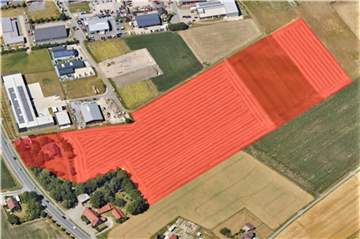 Die markierte Fläche soll als Gewerbegebiet ausgewiesen werden. Dazu braucht es eine Änderung im Flächennutzungsplan und im Bebauungsplan.