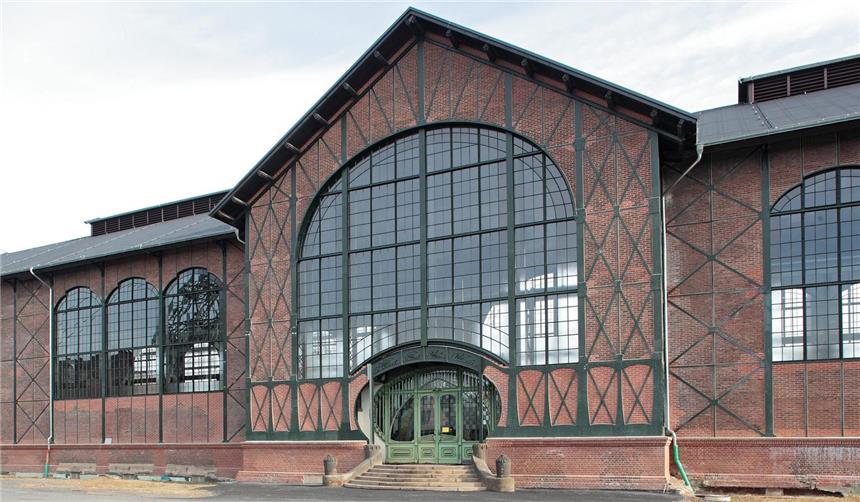 Architektur-Führer Dortmund — Zeche Zollern Die Maschinenhalle der Zeche Zollern.