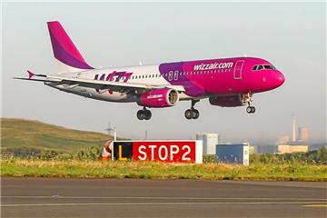 Die meisten Passagiere nach Dortmund und von Dortmund weg brachte auch 2016 Wizzair. 