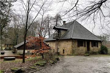 Die Middlicher Mühle: Über 40 Jahre führte das Südlohner Ferienlager dorthin. Jetzt wurde der Pachtvertrag nicht verlängert. Für Jugendgruppen und -freizeiten steht das Gelände nicht mehr zur Verfügung.