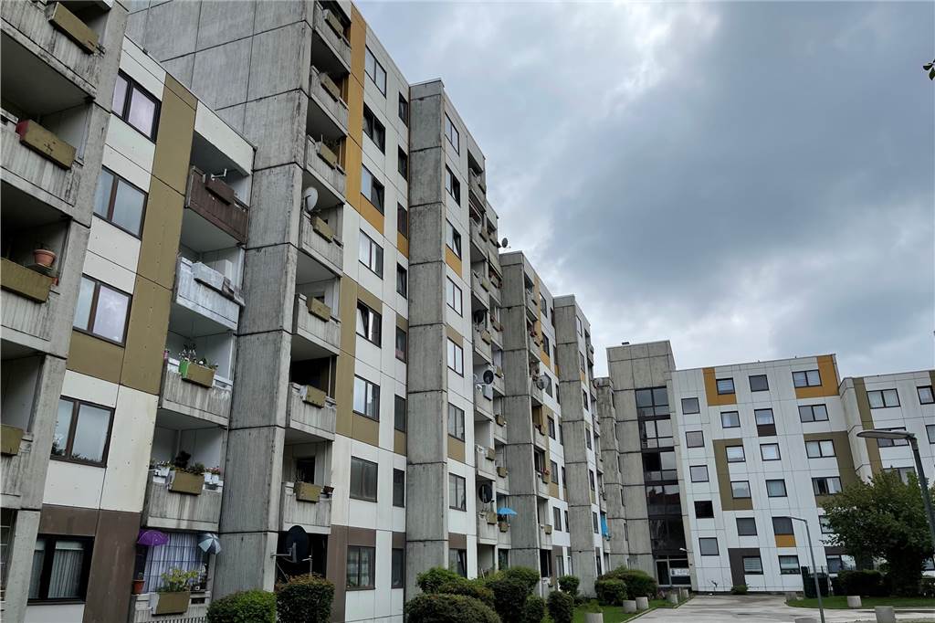 „Ratten so groß wie Katzen“ – Scharfe Kritik an Wohnungsunternehmen Die Mieter der Münsterstraße 202 werfen Belnova Untätigkeit zu. Auch in den Nachbarhäusern gebe es Probleme, sagen sie.
