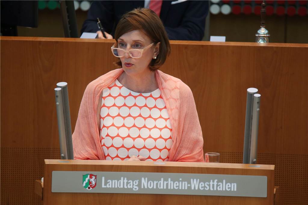 Sorgen an Halterner Schulen: „Frage mich, wie Kinder das verkraften würden“ Die Ministerin für Schule und Bildung NRW, Yvonne Gebauer, sprach am Freitag (25. Juni) über das kommende Schuljahr.