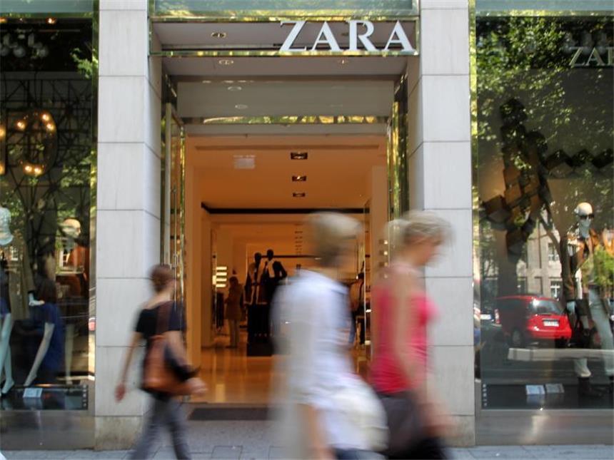 Grüne: Mutterkonzern von Zara sparte massiv mit Steuertricks Die Modekette Zara gehört zum spanischen Konzern Inditex. Foto: Roland Weihrauch