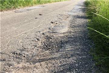 Die Möllmannstegge ist nur einer von vielen Wirtschaftswegen in Raesfeld, die sich in einem schlechten Zustand befinden. Auf einer Länge von 900 Metern soll sie saniert werden.
