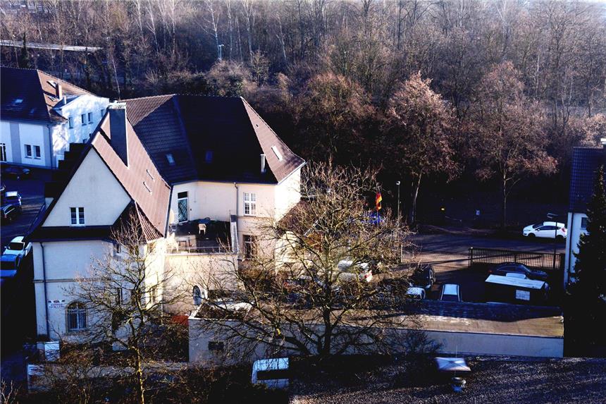 Moschee am Holzplatz schafft neuen Raum Die Moschee aus einer Perspektive vom Dach des Berufskollegs.