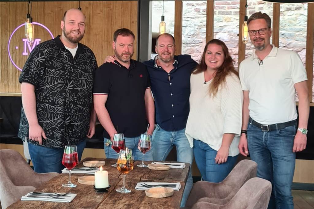 Mein Lokal, Dein Lokal: Jan Scheidsteger (44) konkurriert mit Thomas Püttmann Die "Münsterland-Runde" auf einem Bild.
