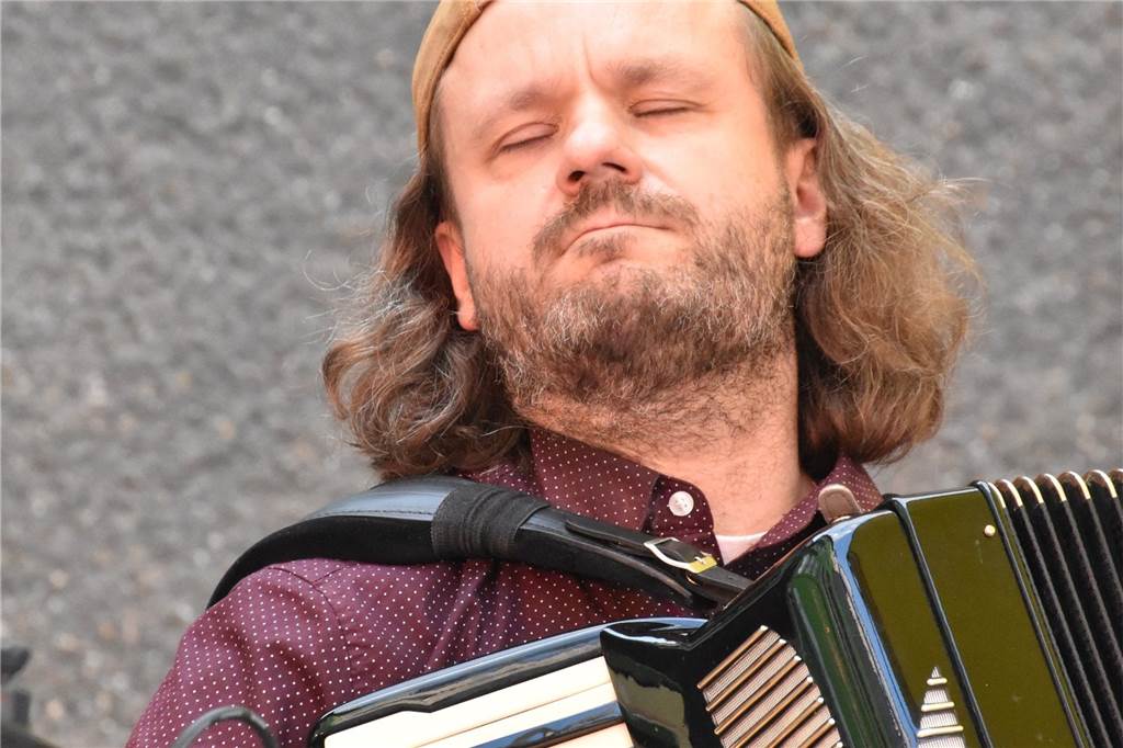 Zum Abschluss des Lüner Parktheater-Festivals: Jazz sorgt für Musikgenuss Die musikalschen Emotionen spiegelten sich auch im Gesichtsausdruck von Miroslaw Tybora wider.
