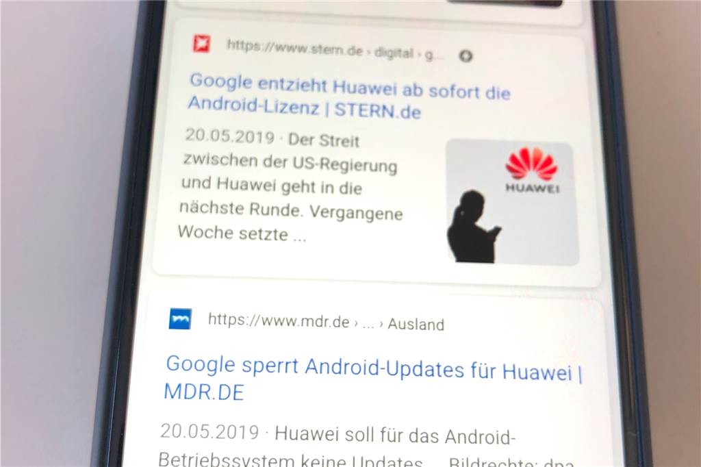 Huawei-Schock wegen Android-Lizenzentzug? In Selm eher nicht Die Nachrichten über den Lizenzstreit rund um Huawei häufen sich. Wie sollen Huawei-Smartphone-Nutzer damit umgehen? Die rechtliche Lage scheint eindeutig zu sein.