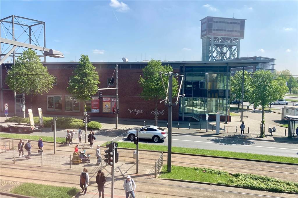 Sorge um Evinger Zentrum: „Wir sehen dringenden Handlungsbedarf“ Die Neue Evinger Mitte mit dem Einkaufszentrum ist auf einem Teil des früheren Zechengeländes von Minister Stein angesiedelt.