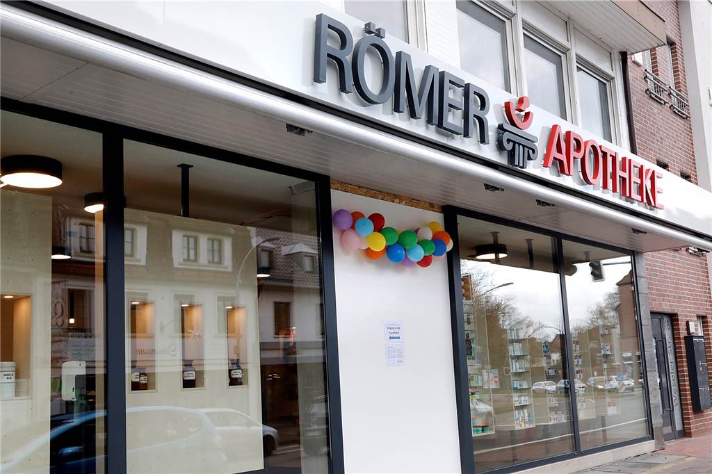 Neue Technik, neue Gestaltung: Die Römer-Apotheke Haltern ist umgezogen Die neue Römer-Apotheke befindet sich an der Weseler Straße 20.