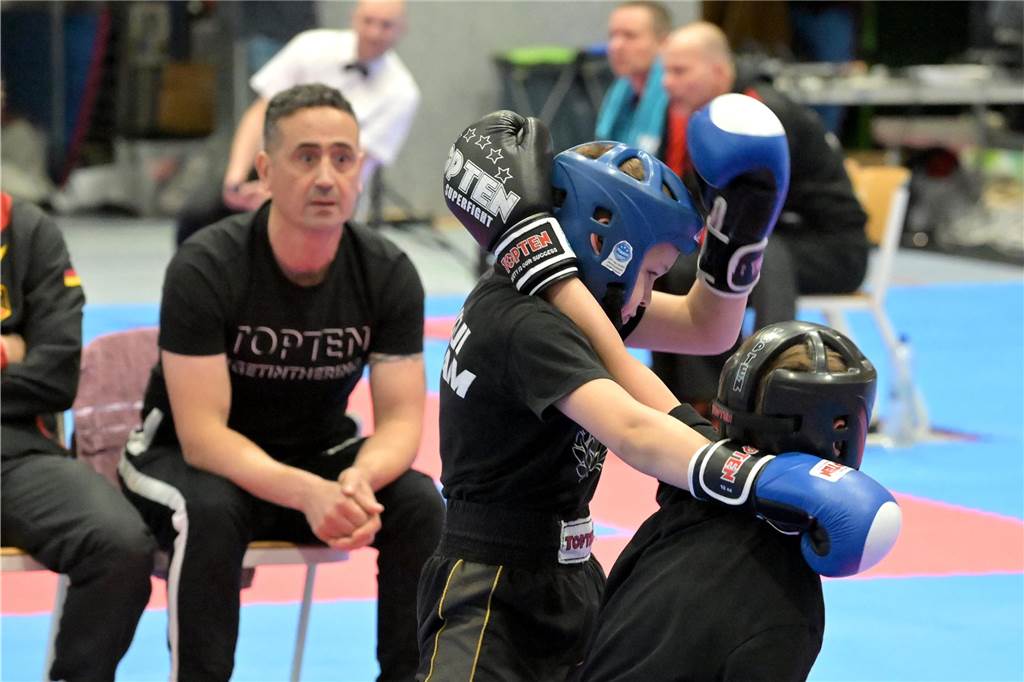 Die neue Sporthalle an der Dammwiese wurde von den German Open im Kickboxen eingeweiht.