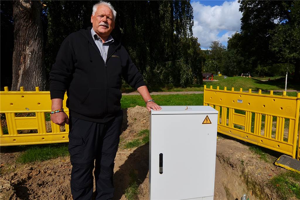 Organisatoren geben auf: Mittelalterlich Gaudium in Dortmund vor dem Aus? Die neuen Stromkästen sorgten schon im September 2020 für heftige Diskussionen. Ein Stromkasten steht dort, wo beim Gaudium die Bühne ihren Platz hat.
