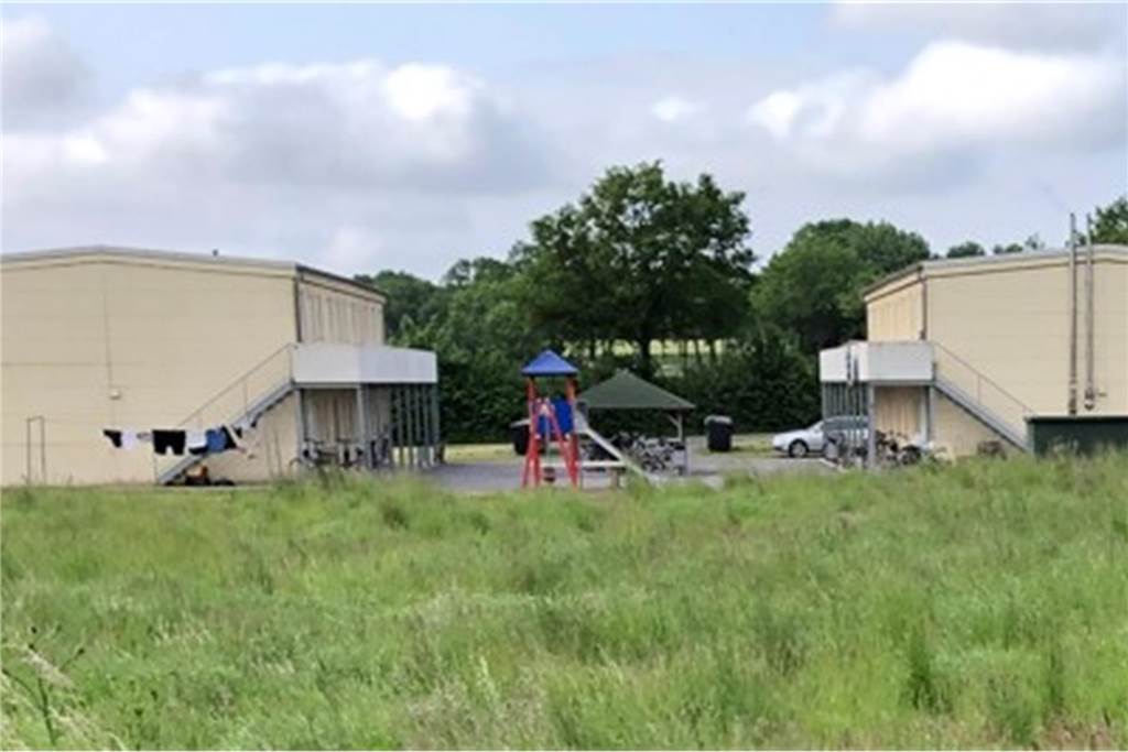 Neue Flüchtlingsunterkunft in Olfen: Wichtiger Schritt getan Die neuen Unterkünfte orientieren sich baulich an den beiden Bestandsgebäuden (Foto).