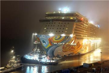Die „Norwegian Getaway“ kehrt nach einem Jahr Pause dann in die Ostsee zurück. Foto: Ingo Wagner/dpa