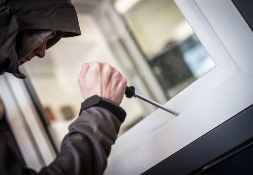 Alptraum Einbruch: Das sind die Fakten Die NRW-Justiz spezialisiert sich jetzt auf Rocker, Clans und Einbrecher.