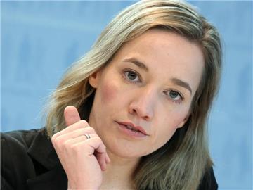 Die Opposition will ihr Betreuungsgeld-Gesetz kippen: Bundesfamilienministerin Kristina Schröder. Foto: Stephanie Pilick
