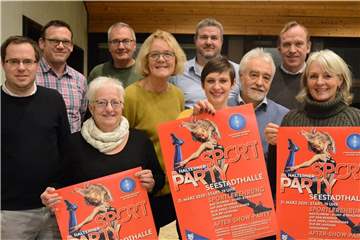 Die Organisatoren hatten die Sportlerparty mit großem Engagement vorbereitet, nun müssen sie sich noch Wochen gedulden und neu organisieren.