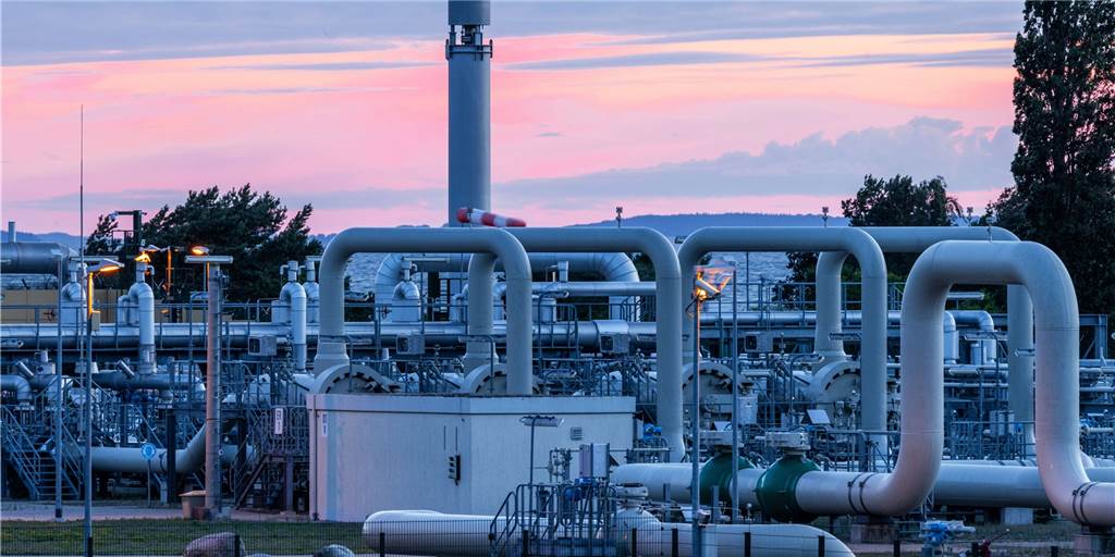 Stadt im Krisenmodus wegen Energieknappheit: (Fast) jeder muss mithelfen! Die Ostsee-Pipeline Nord Stream 1, durch die seit 2011 russisches Erdgas nach Deutschland fließt, ist wegen planungsmäßiger Wartungsarbeiten derzeit abgeschaltet.