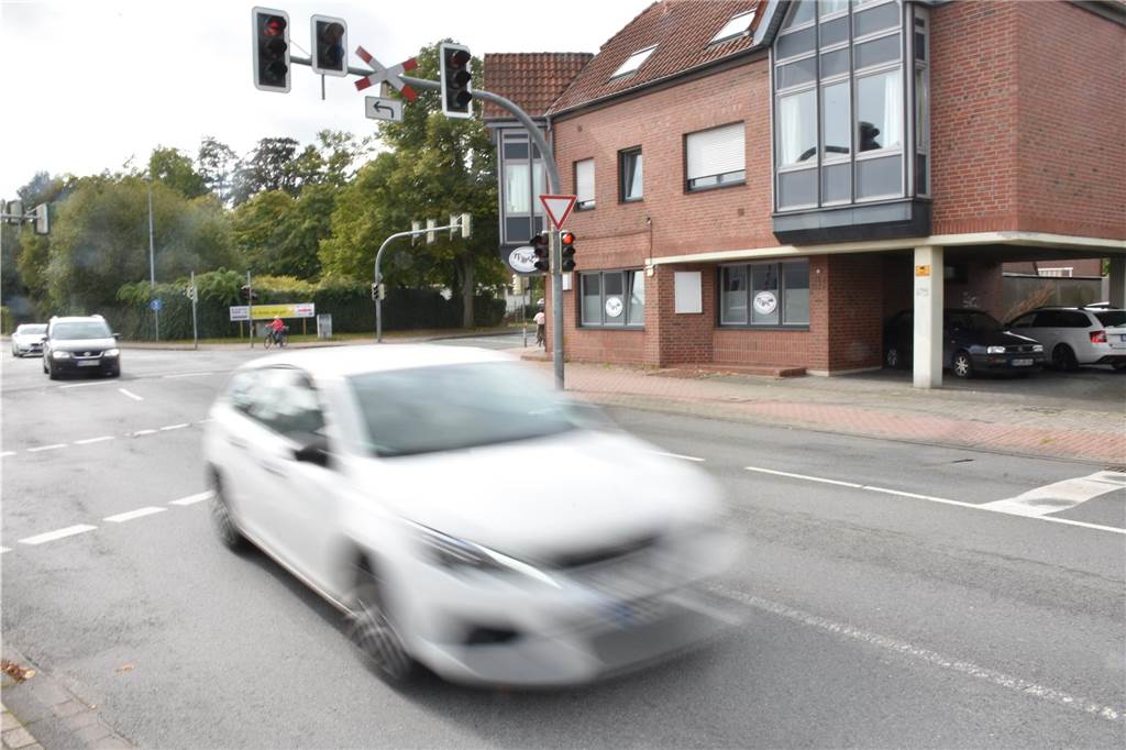 Das Studio an der Ecke Parallelstraße/Hindenburgallee von außen.