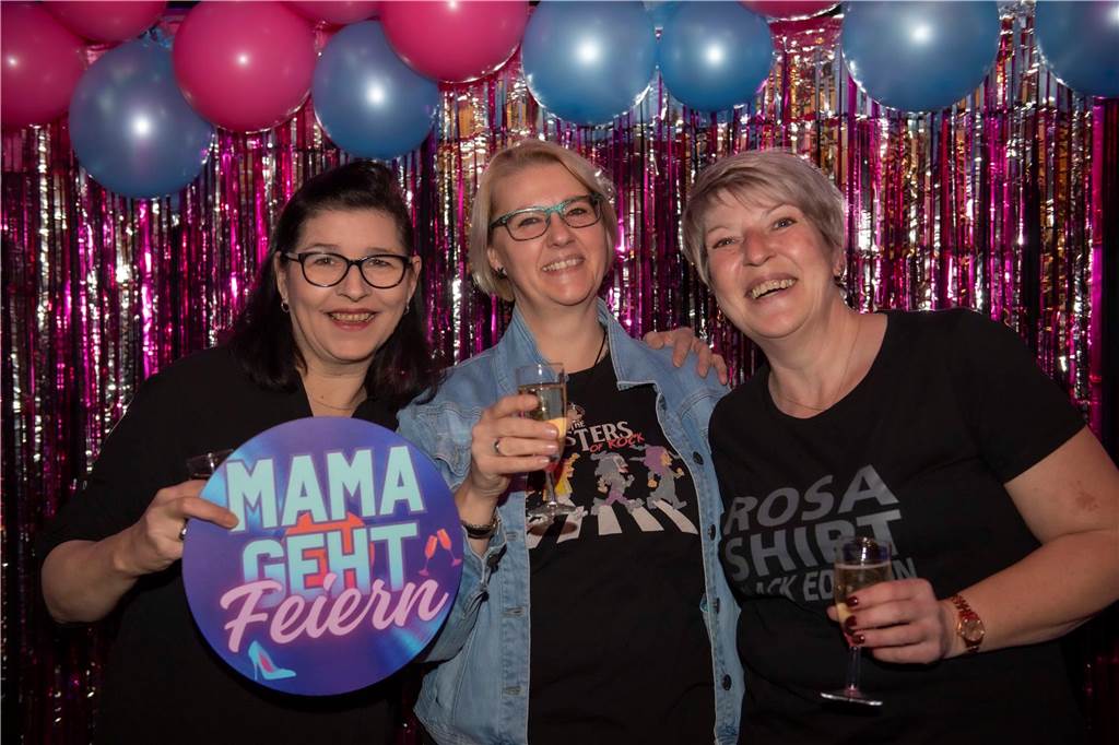 Die Party nur für Mamas und ihre Freundinnen kam bestens in der Stadtmühle an. Zu den Hits der 70er- und 80er-Jahre wurde getanzt.