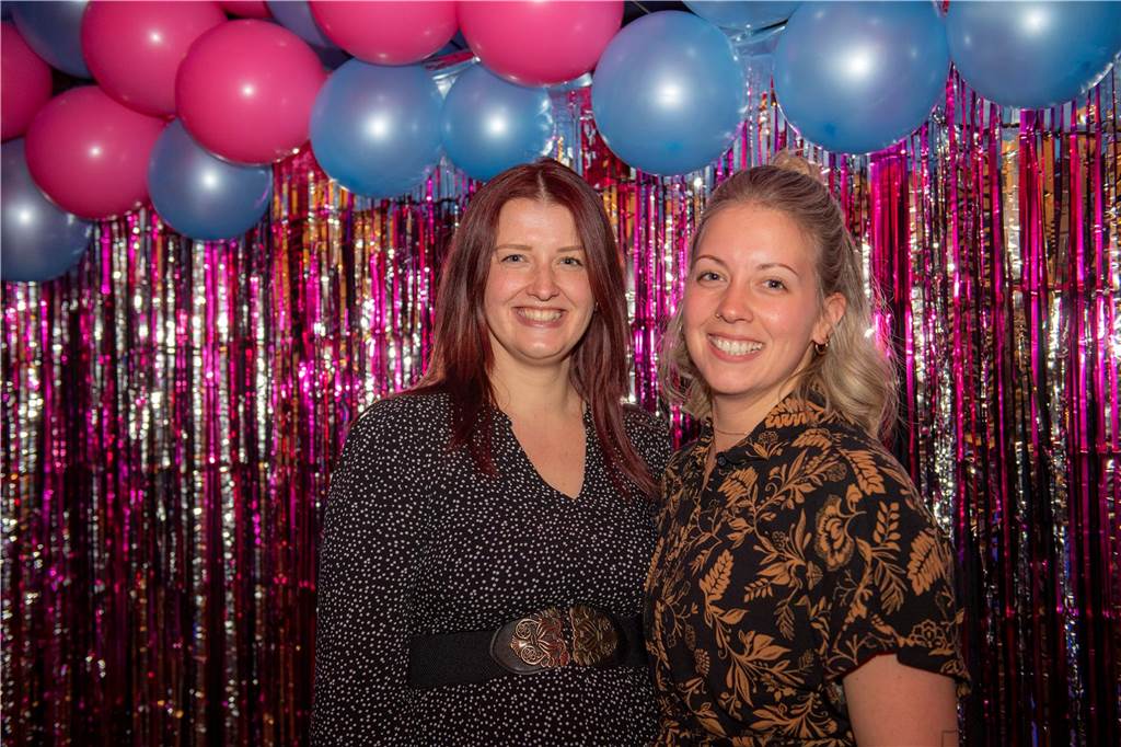 Die Party nur für Mamas und ihre Freundinnen kam bestens in der Stadtmühle an. Zu den Hits der 70er- und 80er-Jahre wurde getanzt.