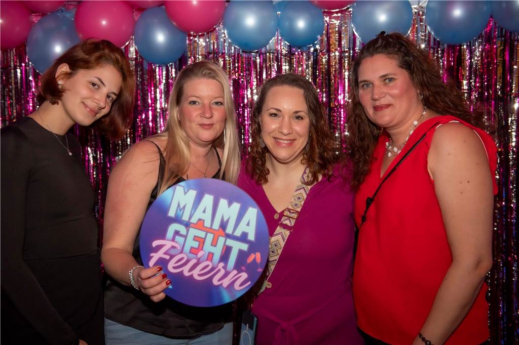 Die Party nur für Mamas und ihre Freundinnen kam bestens in der Stadtmühle an. Zu den Hits der 70er- und 80er-Jahre wurde getanzt.