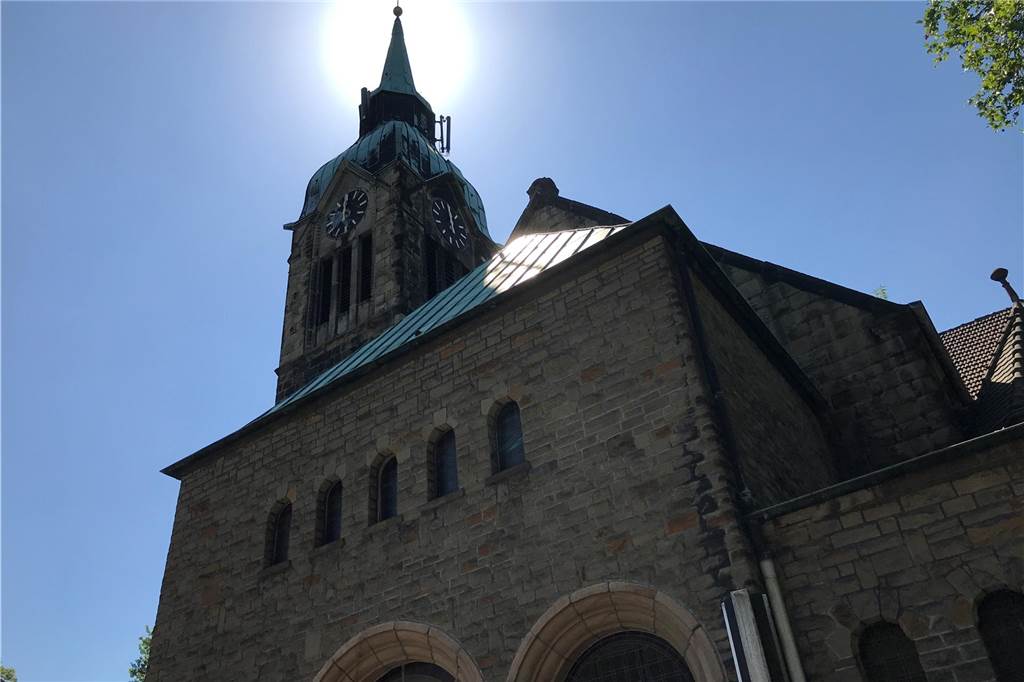 Frank Ronge erzählt vom Ende des Christophorusheims und des Café Q Die Petrikirche in Habinghorst: Die einst drei Gemeinden im Norden Castrop-Rauxels in Ickern, Henrichenburg und Habinghorst sind inzwischen zu einer fusioniert. Das Kirchengebäude an der Wartburgstraße wird bald aufgegeben.