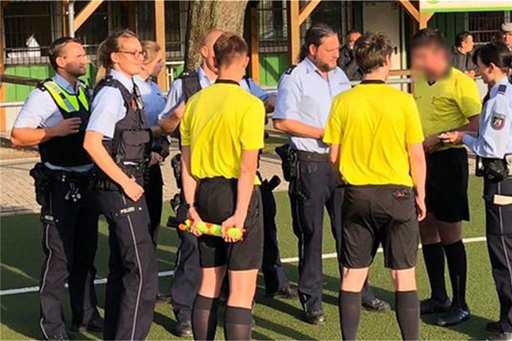 Die Polizei nahm den Fall in Herne vor Ort auf.